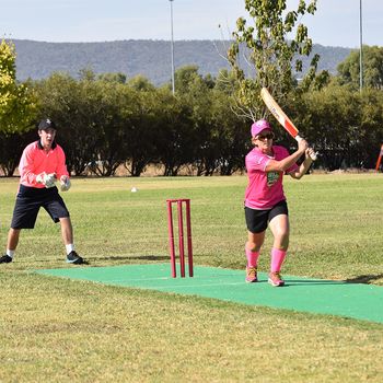 Vlc Caroline Whittle Shows Good Batting Technique