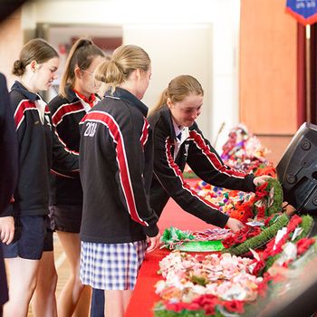 Anzac Day Service Yr 3 16