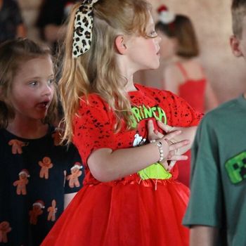 2025 t4 Wk 9 Carols the College 143