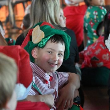 2025 t4 Wk 9 Carols the College 378