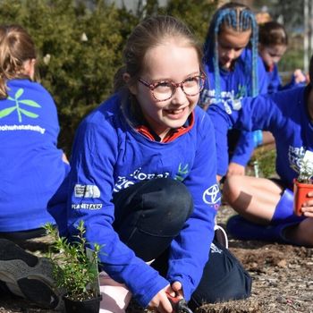 2026 T3 Wk 2 Schools Tree Day Year 2 100