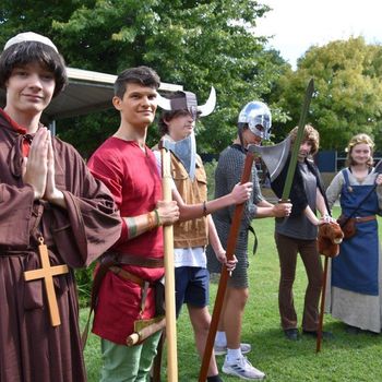 Yr 8 Medieval Day 46