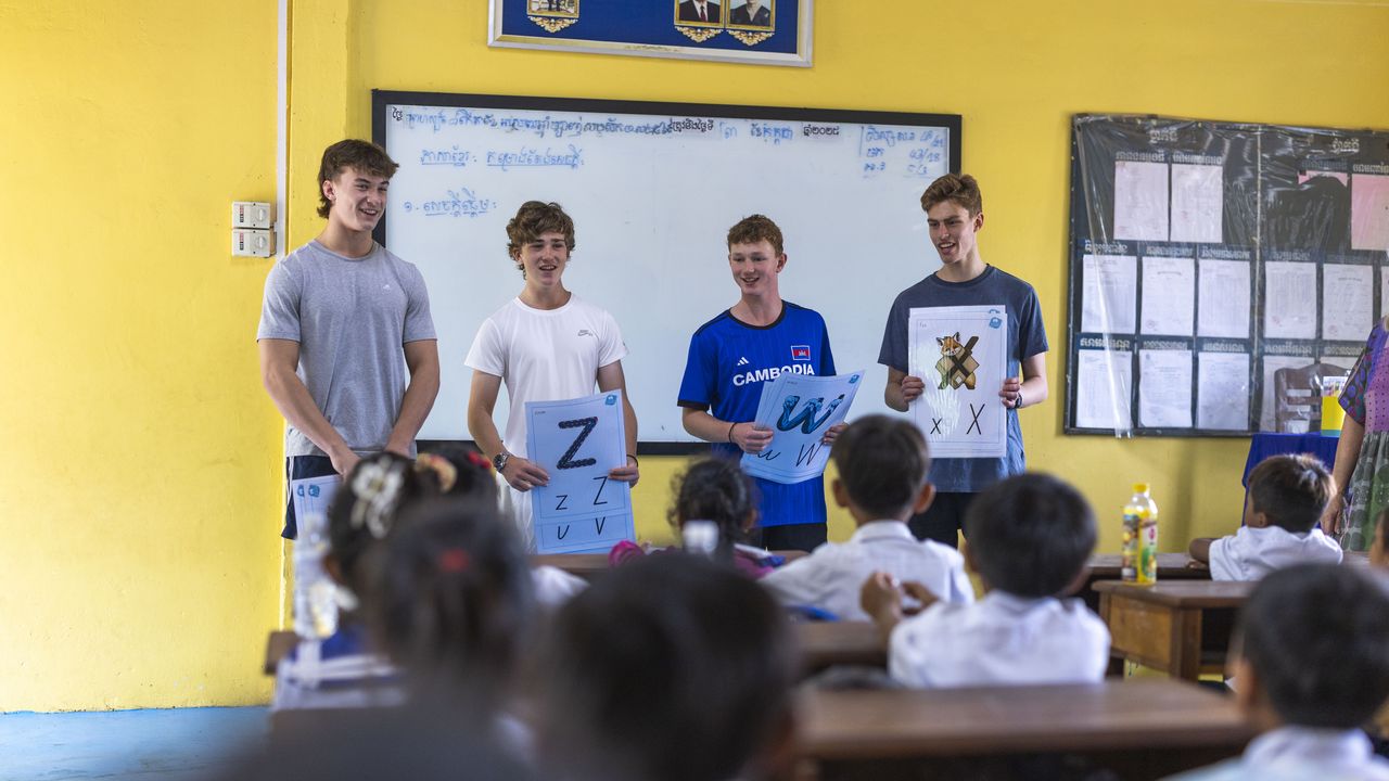 Immersion to Cambodia