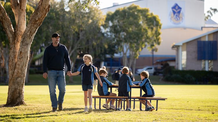 Parents Friends 2022