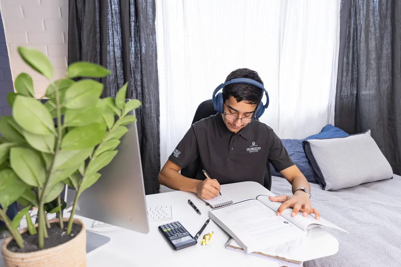 Virtual classroom supporting NSW secondary students through online education