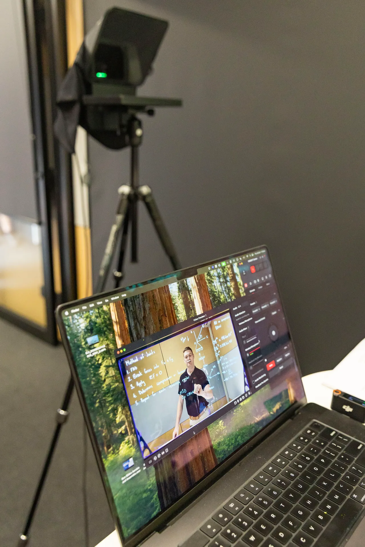Students engaged in distance education in Australia through BDC Horizon Online School
