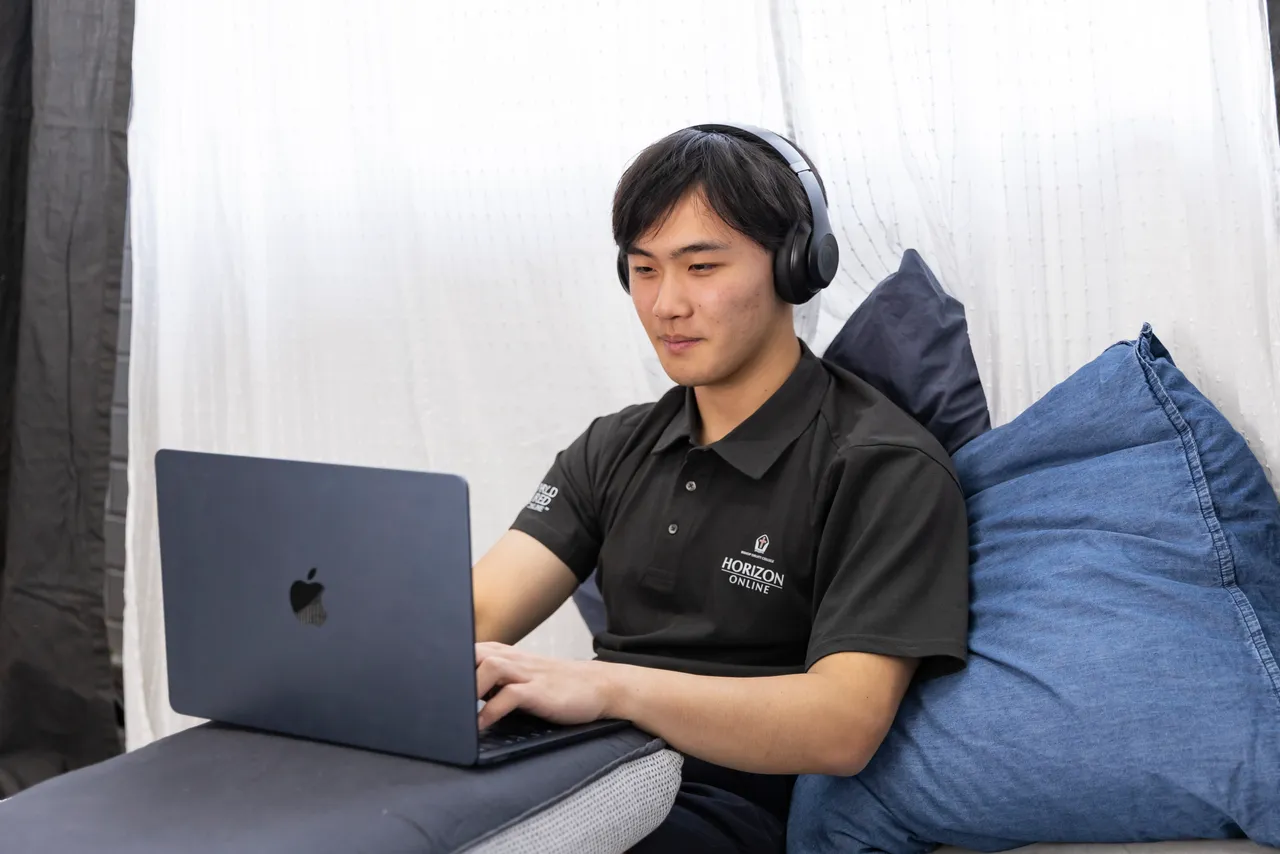 Flexible HSC schooling allowing students to study from home