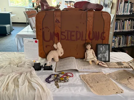 https://media.digistormhosting.com.au/bdc-au-nsw-333-website-2025/content/News-Images/Jews-personal-belonging-before-transport-Adelaide-Robinson-Elsa-Harnett.JPG?v=1789688661