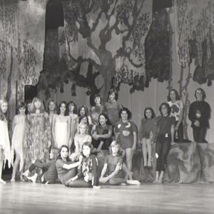 1976 performance of Midsummer Night's Dream