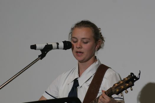 Anna Stewart Singing Edit