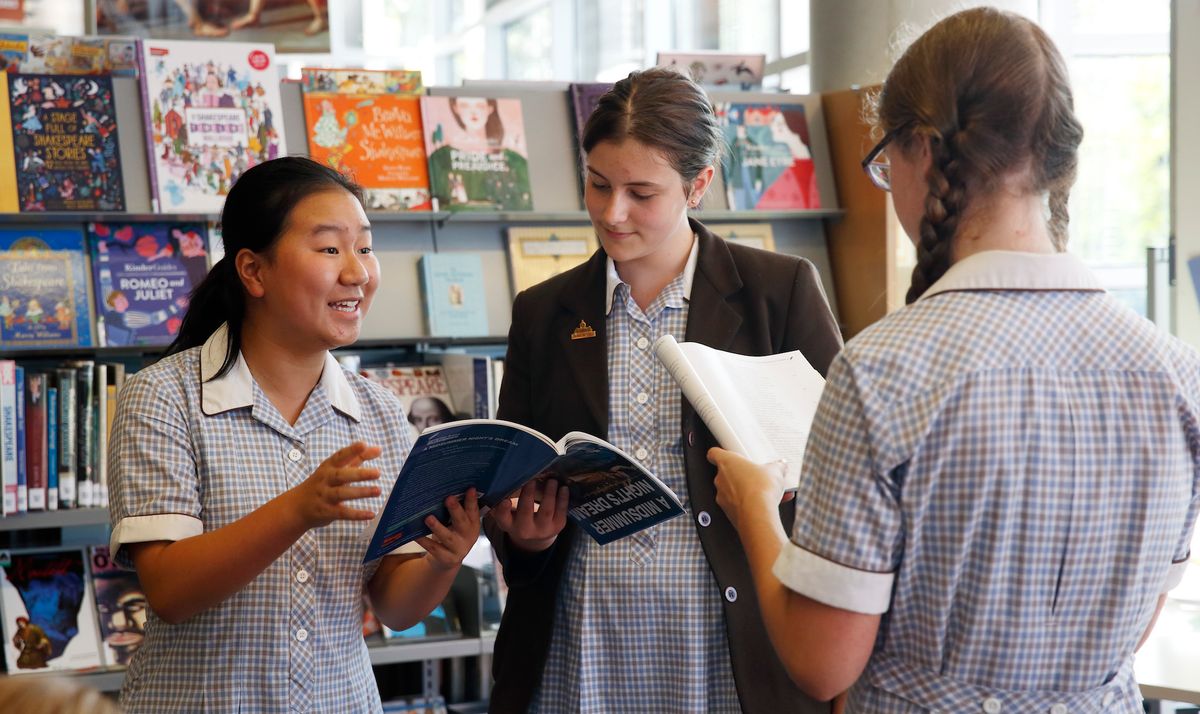 Spot light on English | Ivanhoe Girls' Grammar School