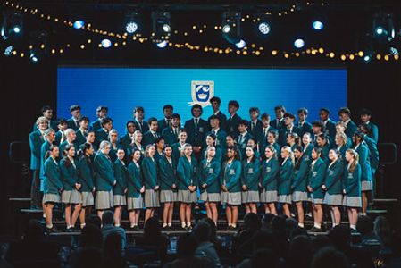 54937333098 c3c154b13f w