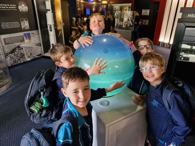 Year 3 Students at Brisbane Planetarium 2