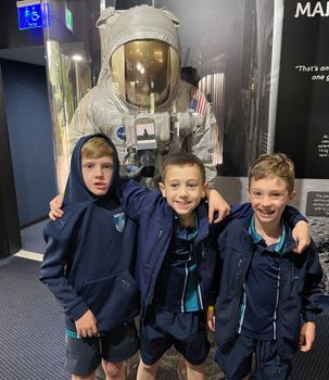 Year 3 Students at Brisbane Planetarium 1