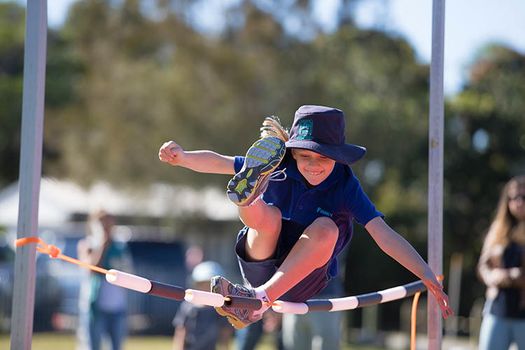 P 2 Althletics 2017 Highjump Nearly