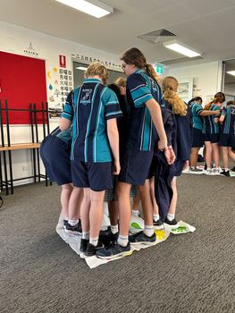 Yr9 Upp 8