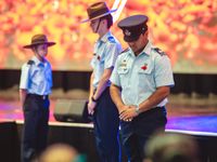 PM ANZAC Service 1166