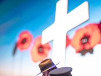 PM ANZAC Service 1180