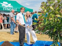 TREEPLANTINGFINALASSEMBLY 3237 web