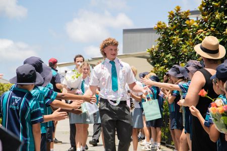 YR 12 TUNNEL PM Aweb 7199