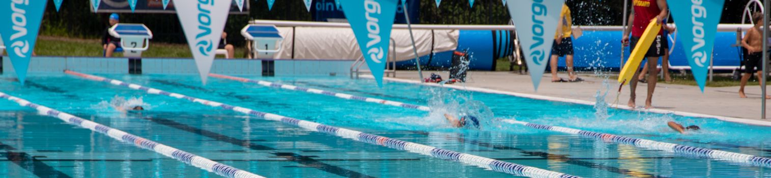 Year 4 8 swimming carnival 1766