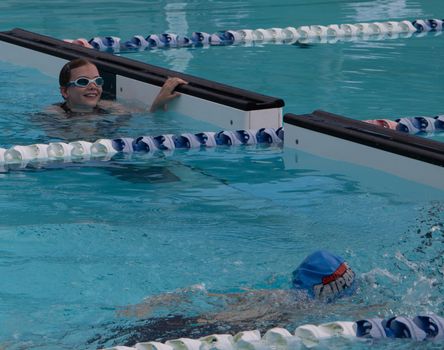 Year 4 8 swimming carnival 1710