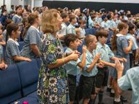 Year 4 6 chapel 5925