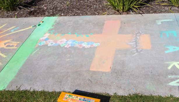 Yr 7 chalk path art 4768