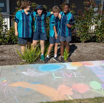 Yr 7 chalk path art 4763