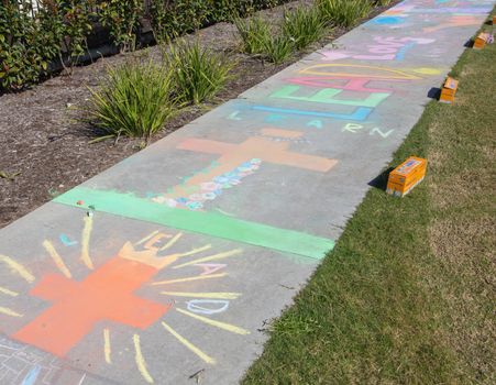 Yr 7 chalk path art 4774