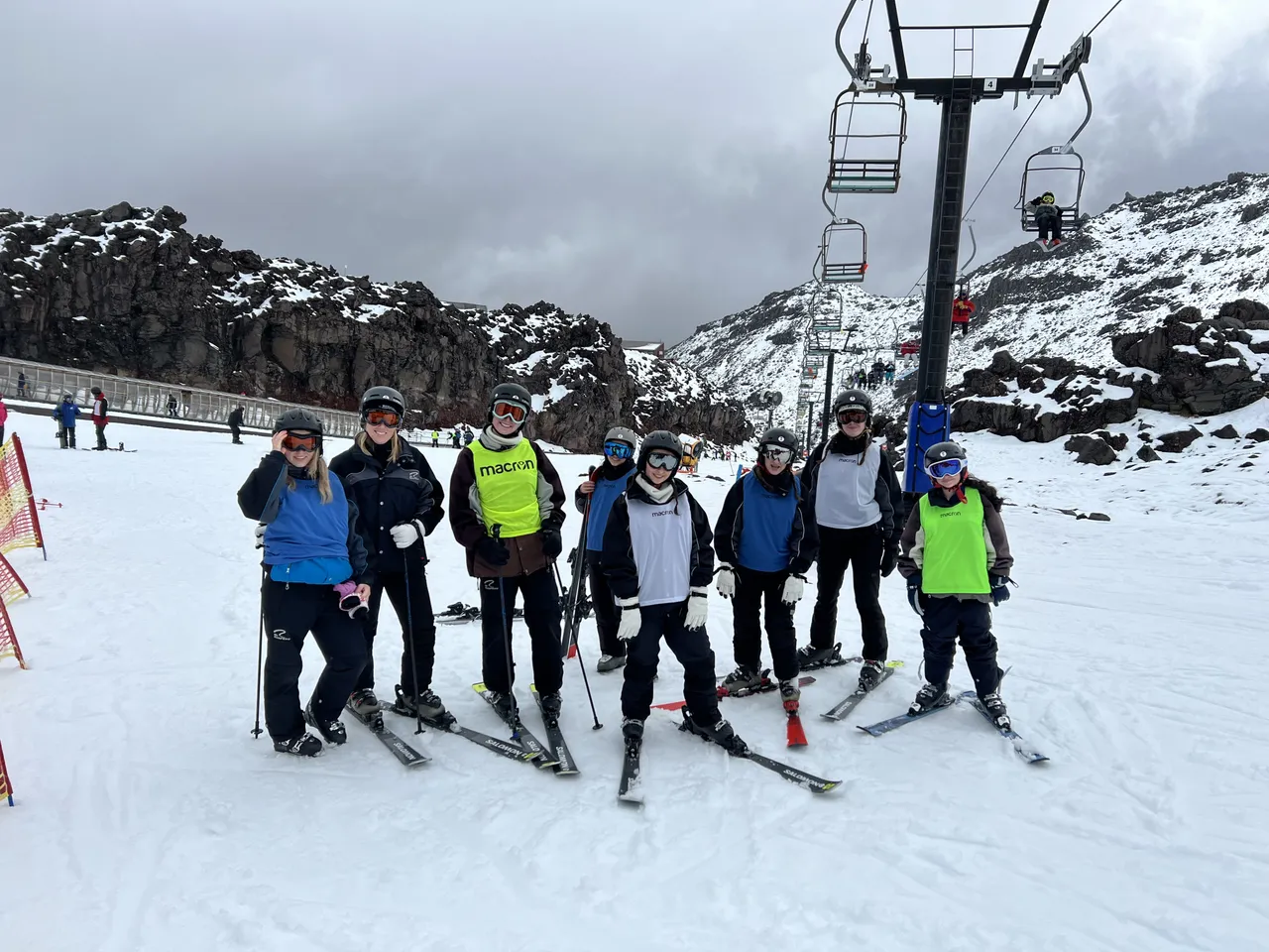 Groups of upper high school aged students on a ski trip in New Zealand, part of Overnewton’s international travel opportunities.