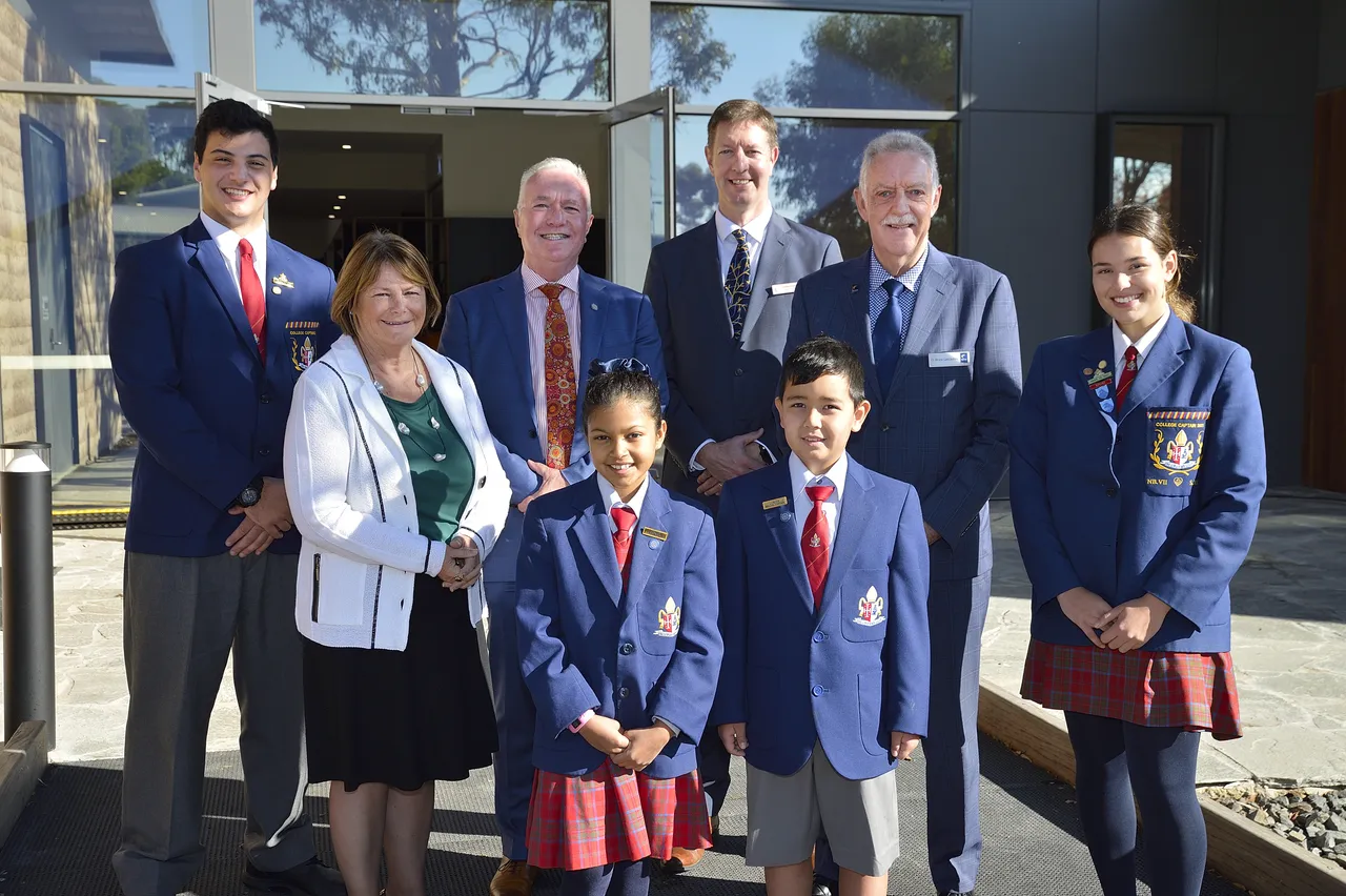 Student leaders, local council representatives, and the Principal posing together for a photo during the official opening of the Prep to Year 2 building at Canowindra Campus, celebrating community collaboration and growth.