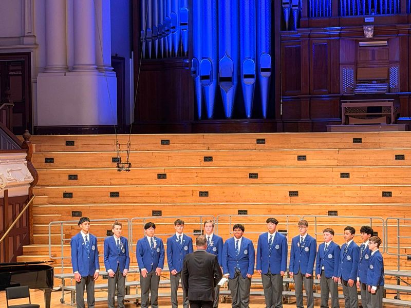 Kentoris Qualifies for Big Sing Finale