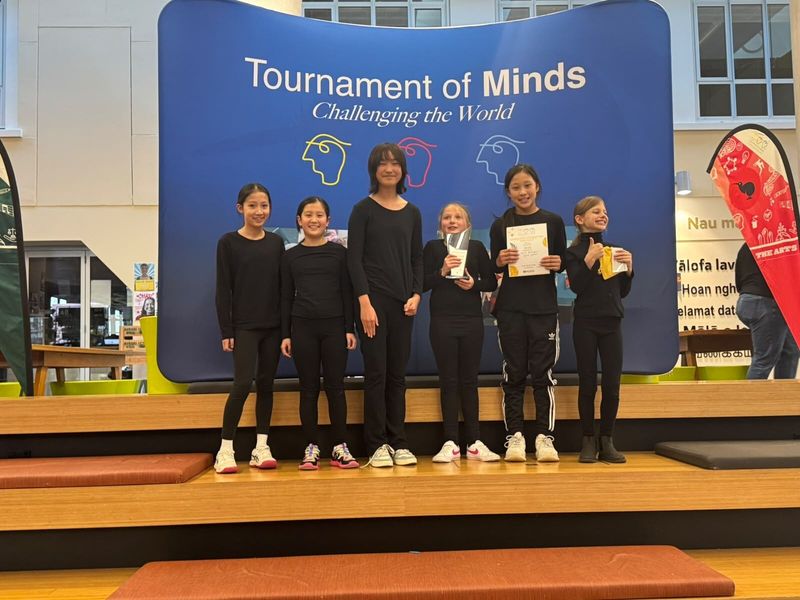 Girls’ School The Kenties are Tournament of Minds National Champions 