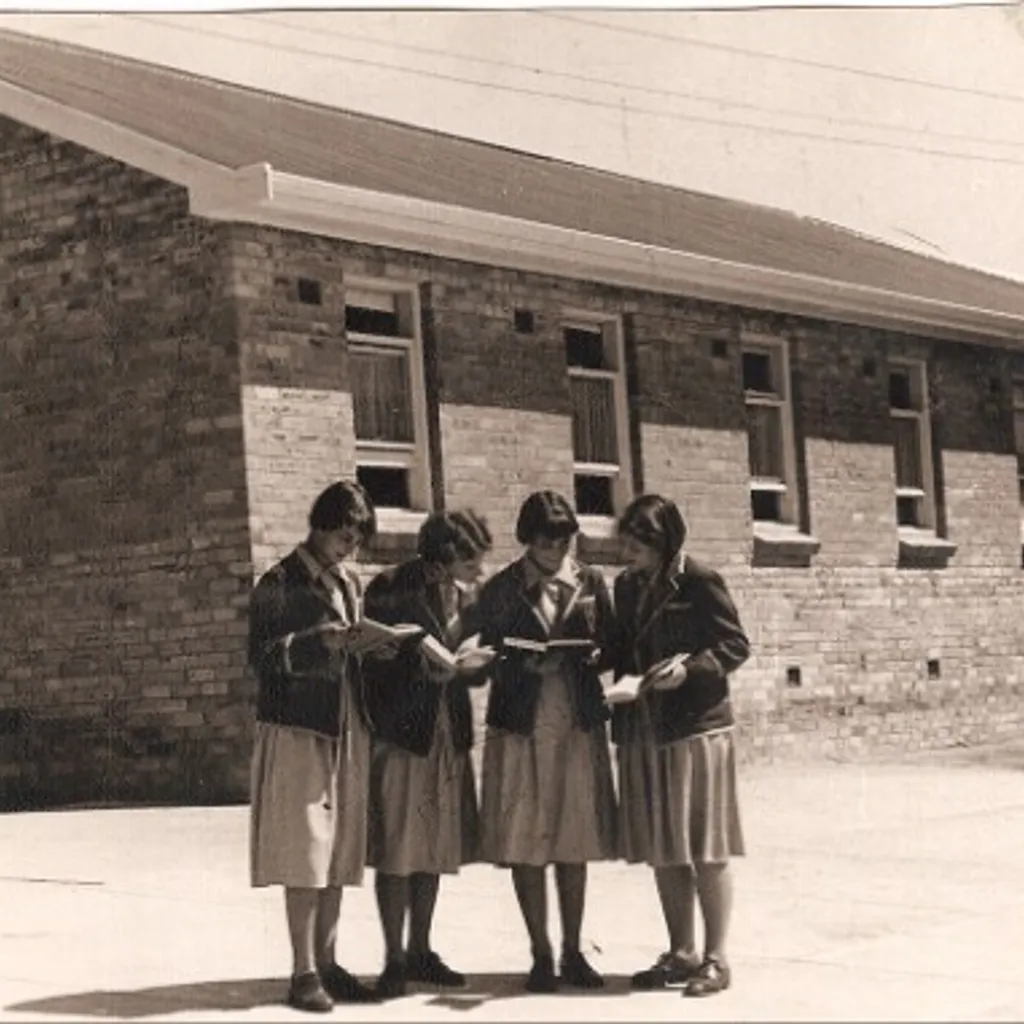 Our lady s dormitory chelsea house c1960